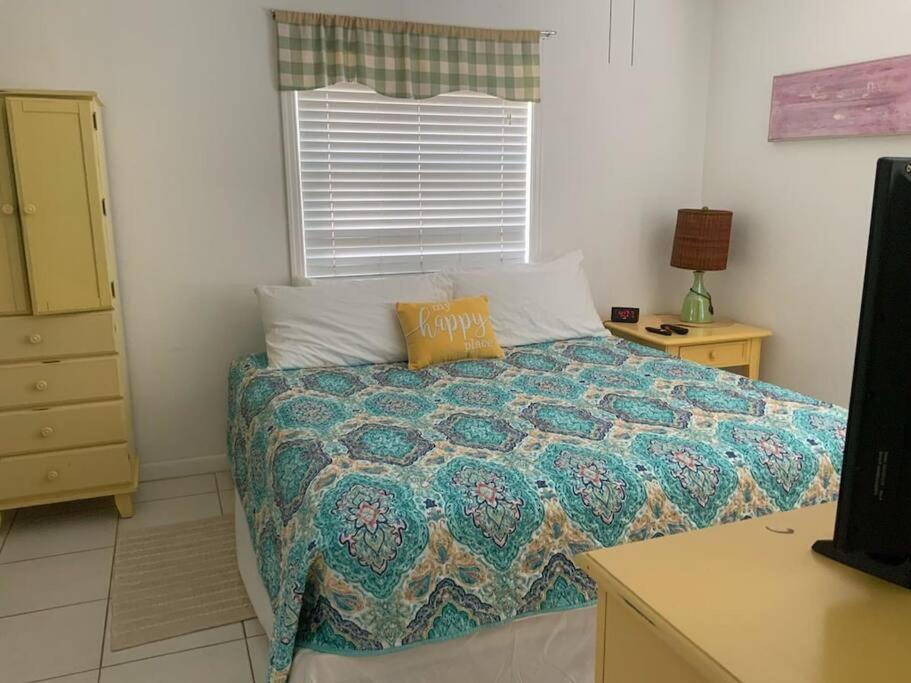 Lovely 1 Bedroom Unit Across From Lido Key Beach Sarasota Esterno foto
